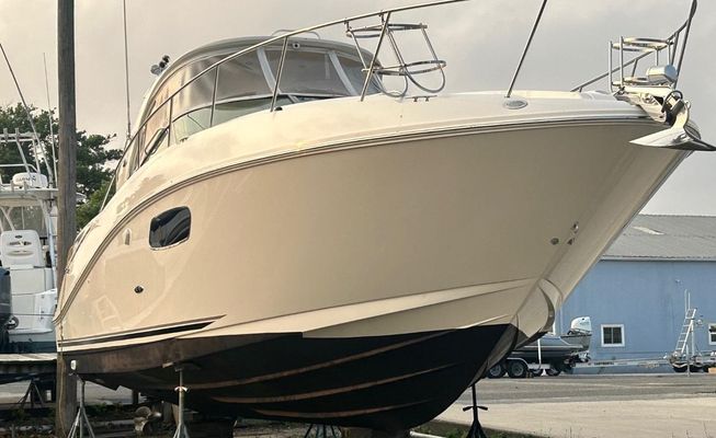 Sea Ray 350 Sundancer - main image