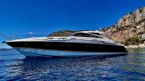 Princess Yachts V58 