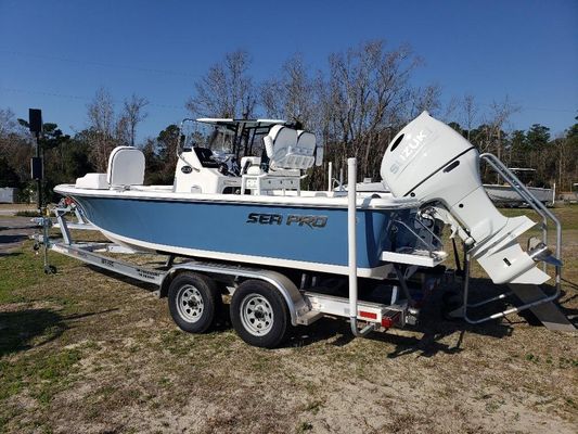 Sea Pro 208 Bay - main image