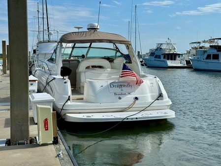 Sea Ray Express Cruiser 410 image