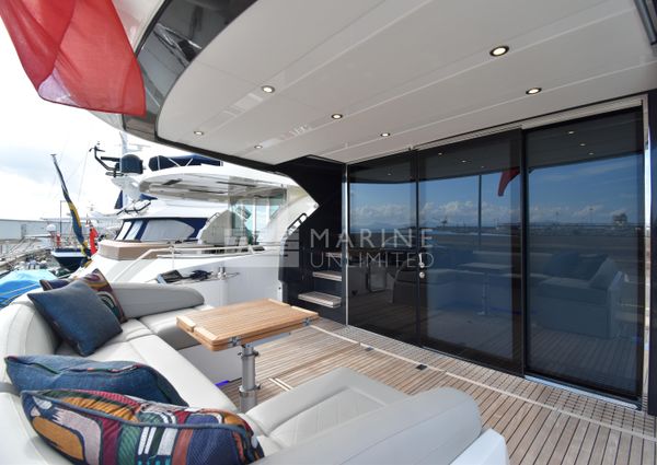 Fairline SQUADRON-68 image