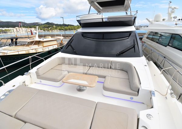 Fairline SQUADRON-68 image