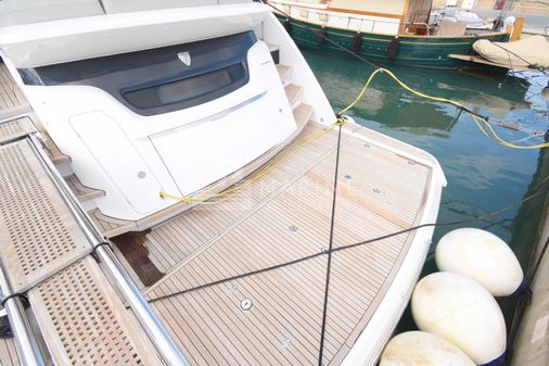 Fairline SQUADRON-68 image