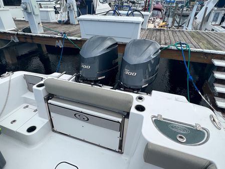 Sportsman Open 282TE Center Console image