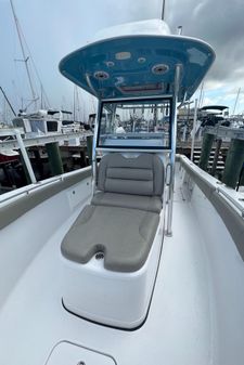 Sportsman Open 282TE Center Console image