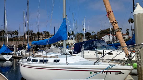 Catalina Sloop 