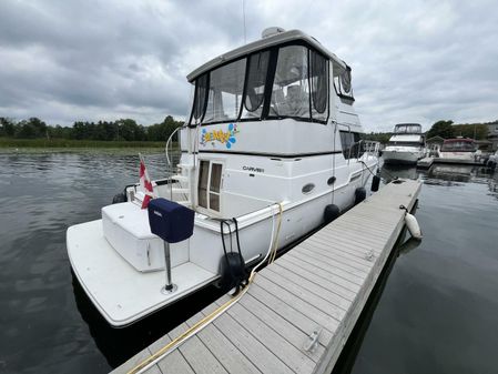 Carver 404 Cockpit Motor Yacht image