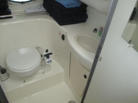 Bayliner 275 image