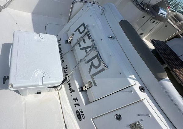 Sea Ray 310 Sundancer image