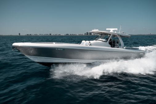 Intrepid 407 Nomad SE image