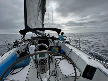 Beneteau FIRST-42S7 image