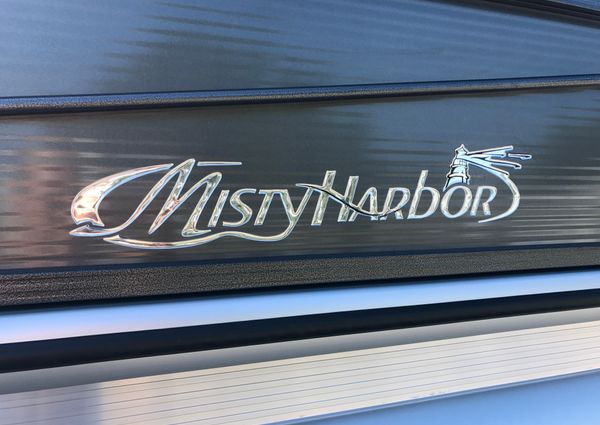 Misty-harbor 2285-CS-BISCAYNE-BAY-CRUISE image