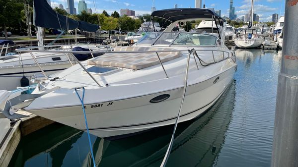 Regal 3260 Commodore
