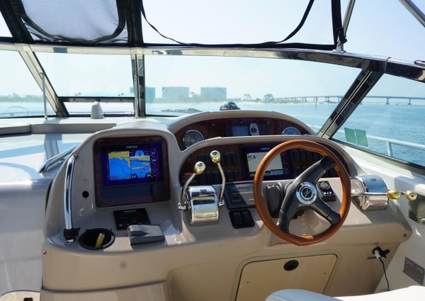 Sea Ray 360 Sundancer image