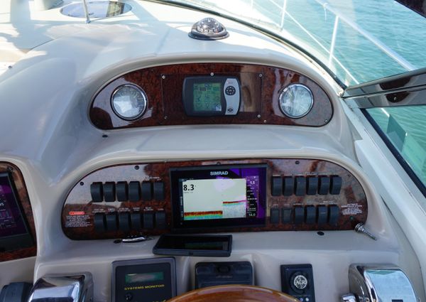 Sea Ray 360 Sundancer image