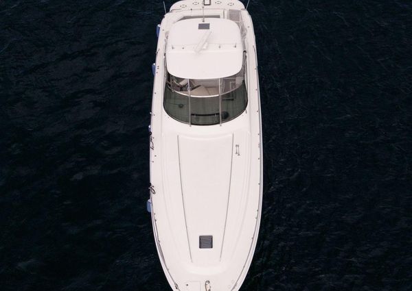 Sea Ray Sundancer 540 image