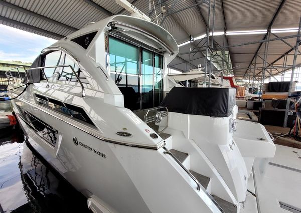 Cruisers Yachts 50 Cantius image