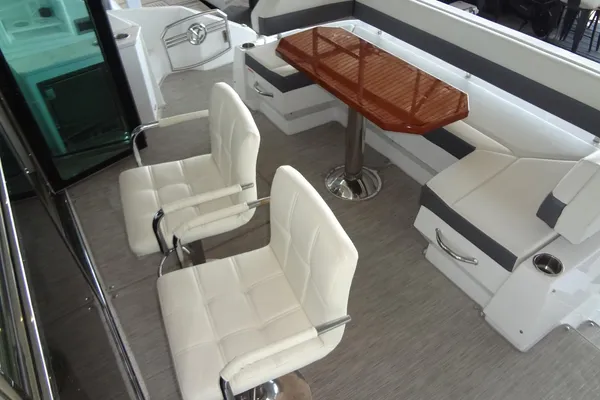 Cruisers Yachts 50 Cantius image