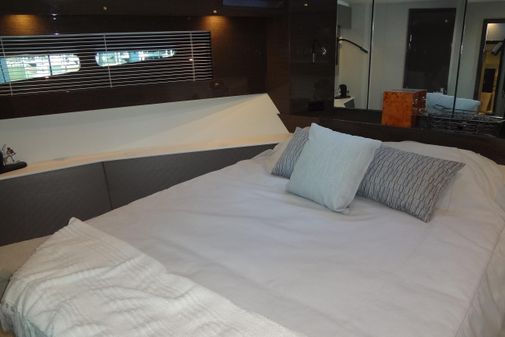 Cruisers Yachts 50 Cantius image
