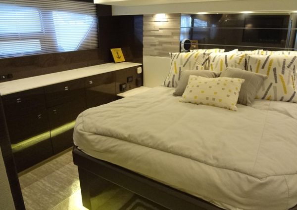 Cruisers Yachts 50 Cantius image