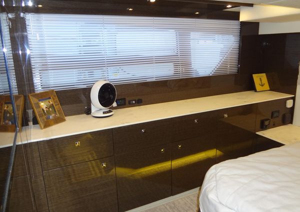 Cruisers Yachts 50 Cantius image