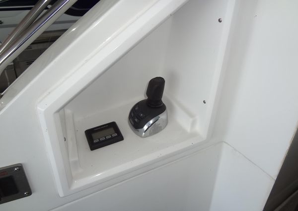 Cruisers Yachts 50 Cantius image