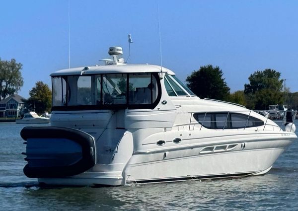 Sea Ray 390 Motor Yacht image