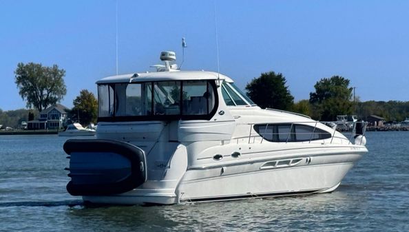 Sea Ray 390 Motor Yacht image