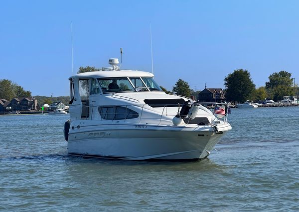 Sea Ray 390 Motor Yacht image