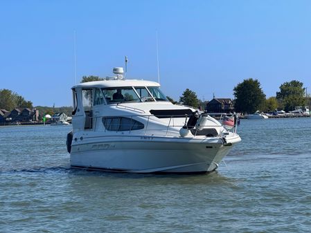 Sea Ray 390 Motor Yacht image