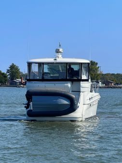 Sea Ray 390 Motor Yacht image