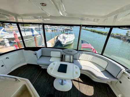 Sea Ray 390 Motor Yacht image