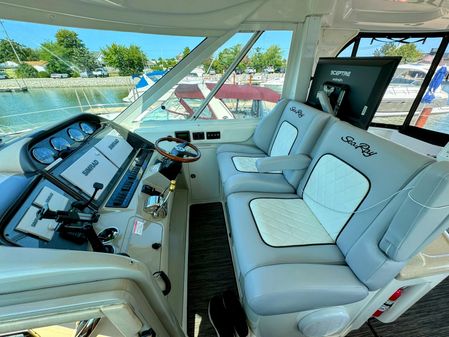 Sea Ray 390 Motor Yacht image