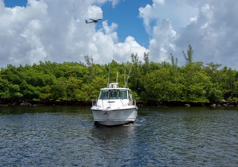 Boston Whaler 345 Conquest image