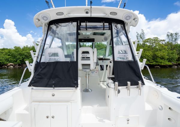 Boston Whaler 345 Conquest image