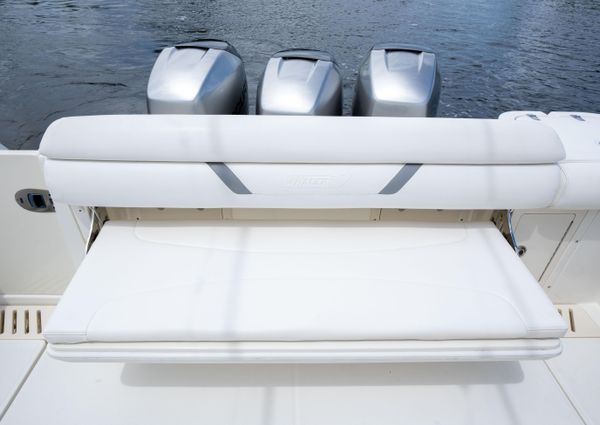 Boston Whaler 345 Conquest image