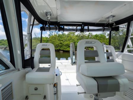 Boston Whaler 345 Conquest image