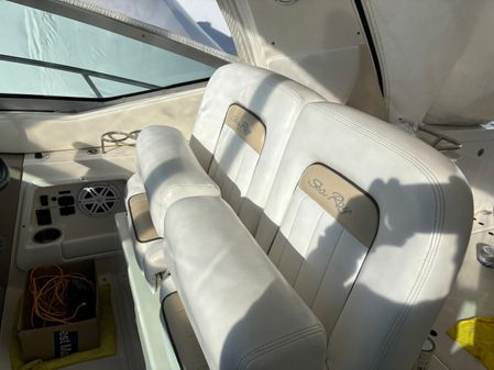 Sea Ray 350 Sundancer image