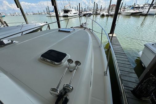 Mainship Pilot 34 image