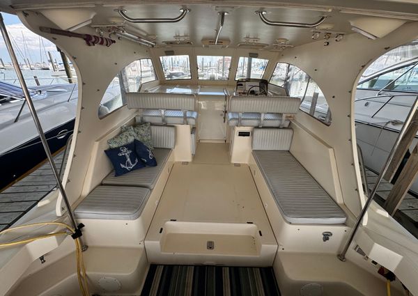 Mainship Pilot 34 image