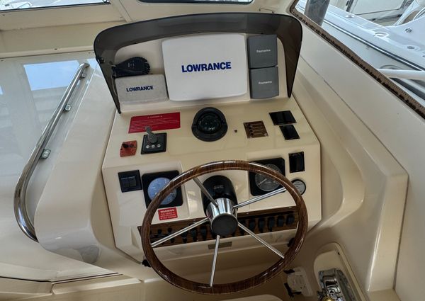 Mainship Pilot 34 image