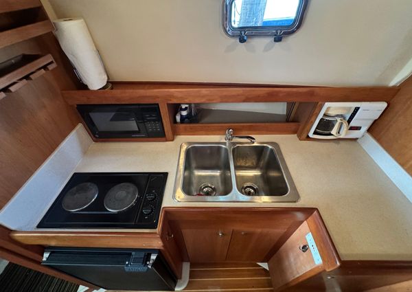 Mainship Pilot 34 image