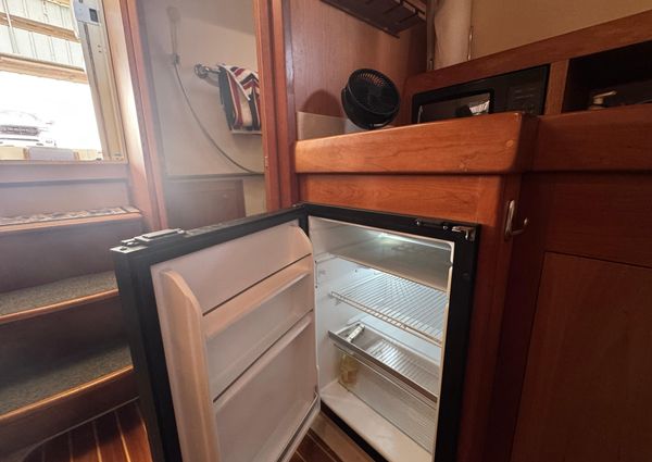 Mainship Pilot 34 image