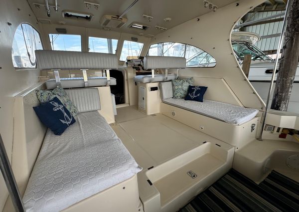 Mainship Pilot 34 image