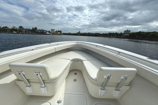 Pursuit 3480 Center Console image