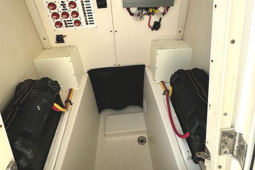 Pursuit 3480 Center Console image