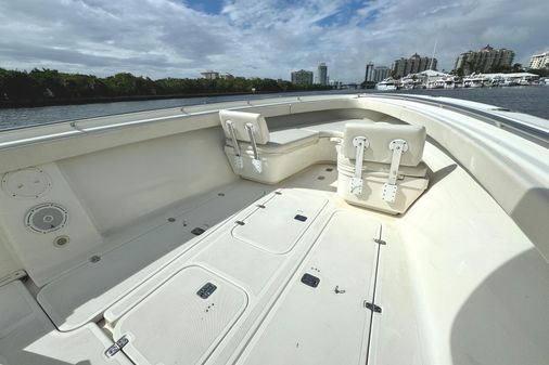 Pursuit 3480 Center Console image