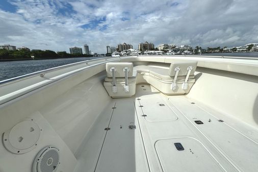 Pursuit 3480 Center Console image