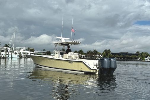 Pursuit 3480 Center Console image