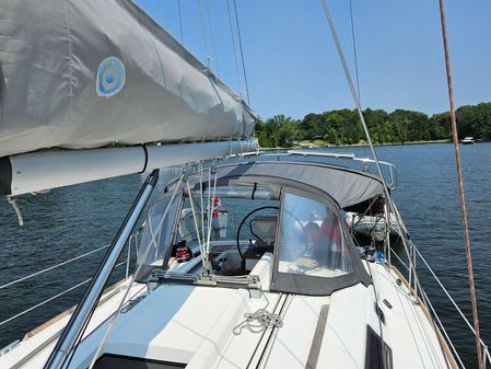 Beneteau OCEANIS-37 image